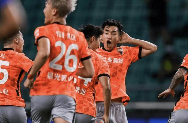 开云app-深足新帅首秀取胜路途很艰辛 神奇换人导演逆转