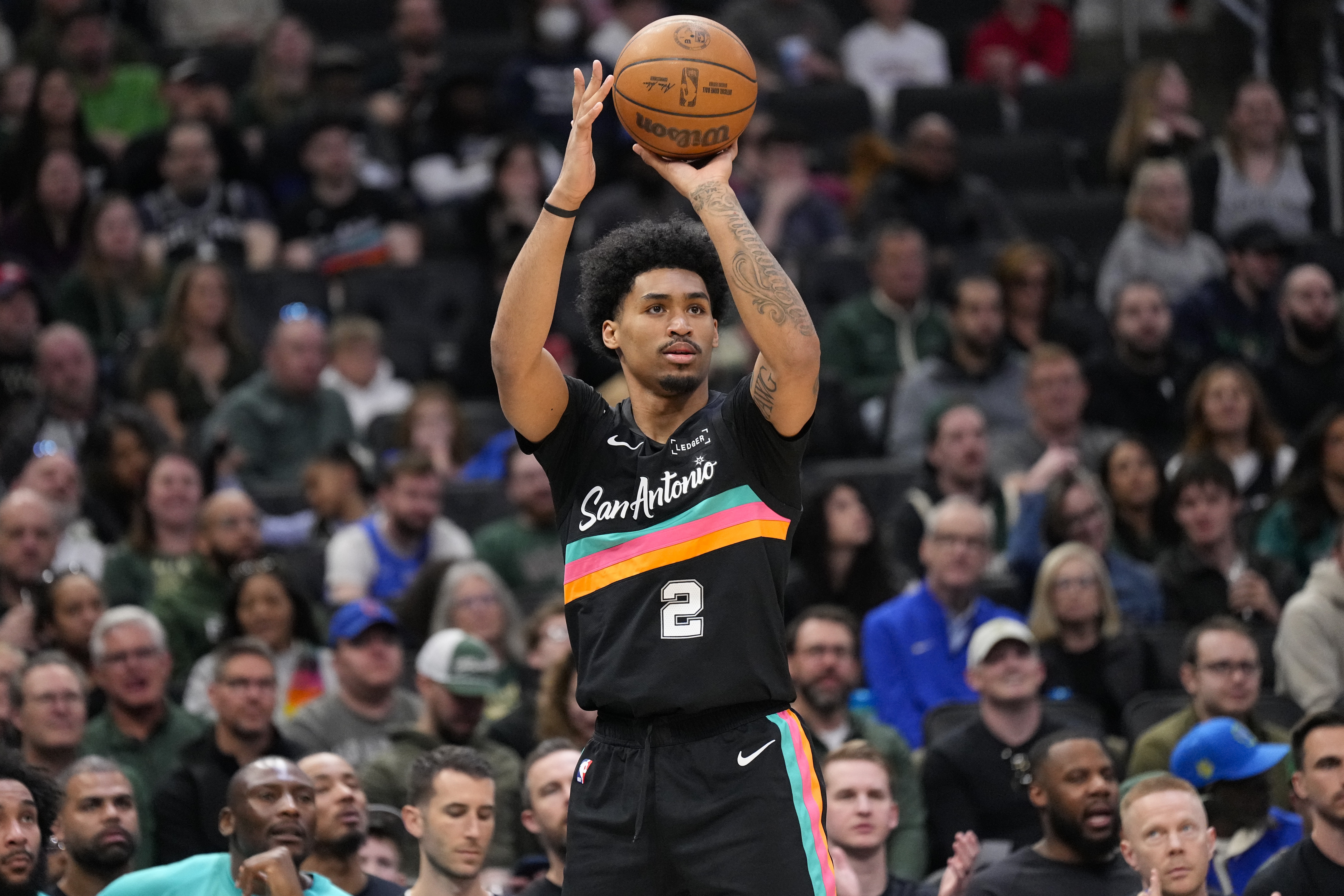 开云-【菜鸟】哈珀17分3板4助 埃奇库姆15投14分8板3助 克莱顿10分11助